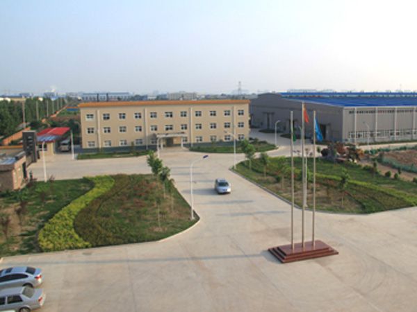 五月，歡慶過勞動者的汗水，紀(jì)念過青春沸騰的歷史。